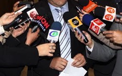 reportagen a Carlos Fuentes gerente de anfitrion argentina